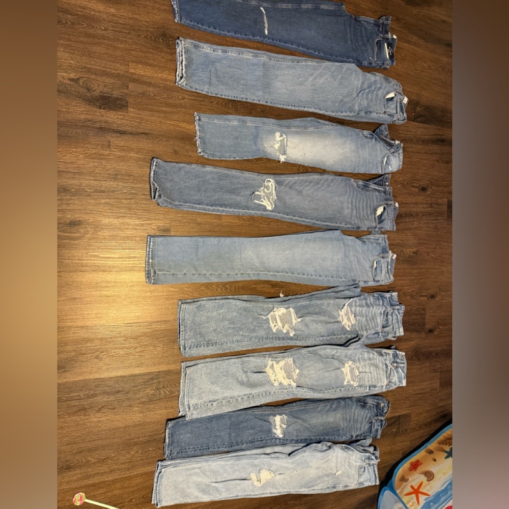 Abercrombie @& American jeans